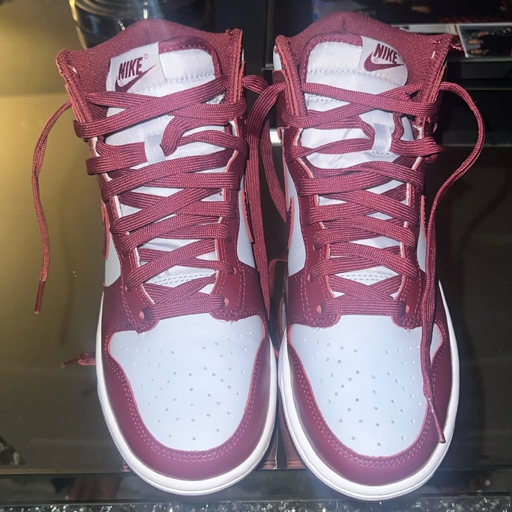 Jordan high dunks